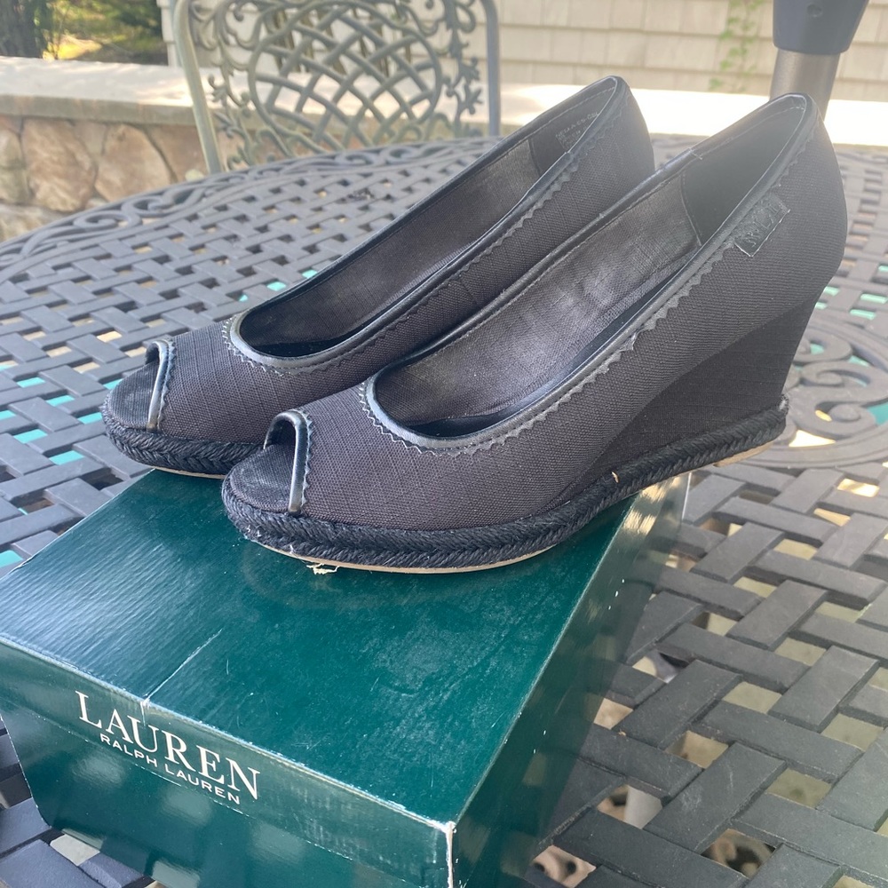 Lauren Ralph Lauren Black Nella Peep Toe Wedge 8
